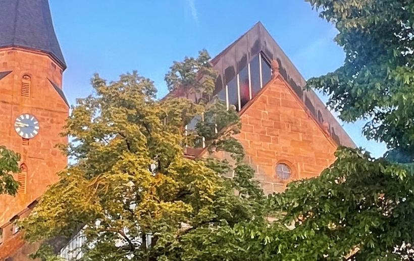 Brgb_Kirche_Sonne