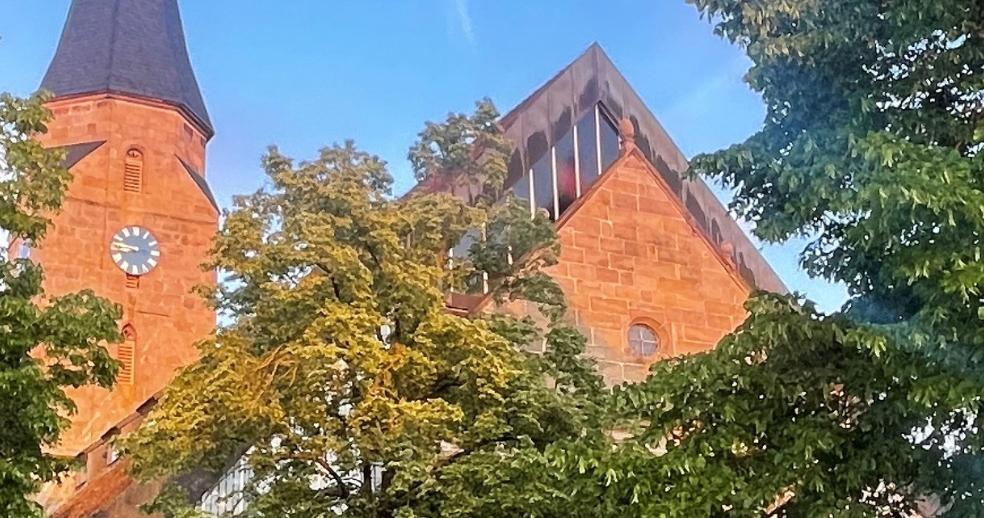 Brgb_Kirche_Sonne