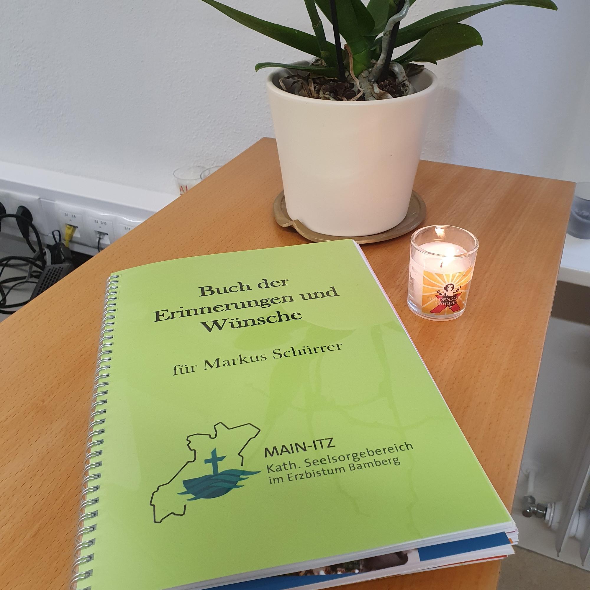 Buch der Erinnerungen und Wünsche