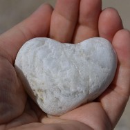 Herz in der Hand